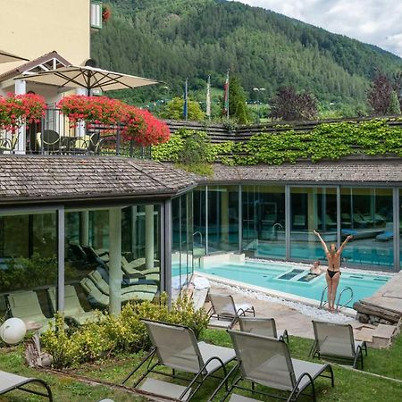 Alpholiday Dolomiti Wellness & Family Hotel Dimaro Dış mekan fotoğraf