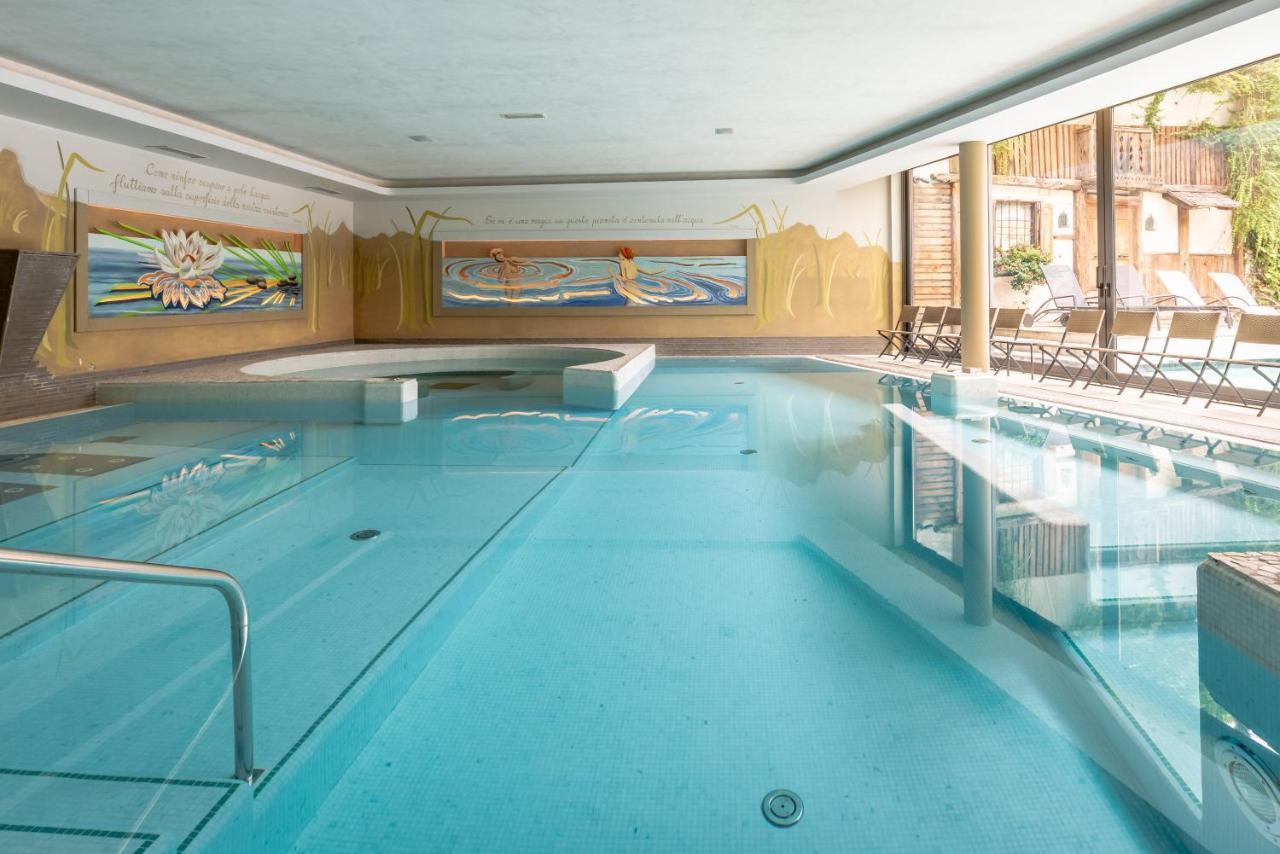 Alpholiday Dolomiti Wellness & Family Hotel Dimaro Dış mekan fotoğraf