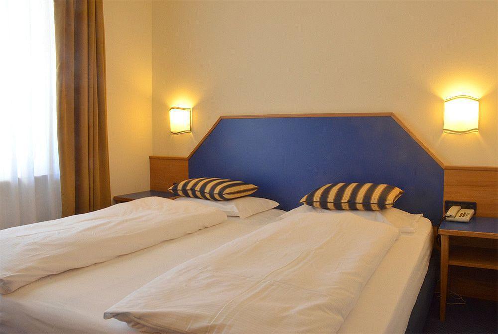 Alpholiday Dolomiti Wellness & Family Hotel Dimaro Dış mekan fotoğraf